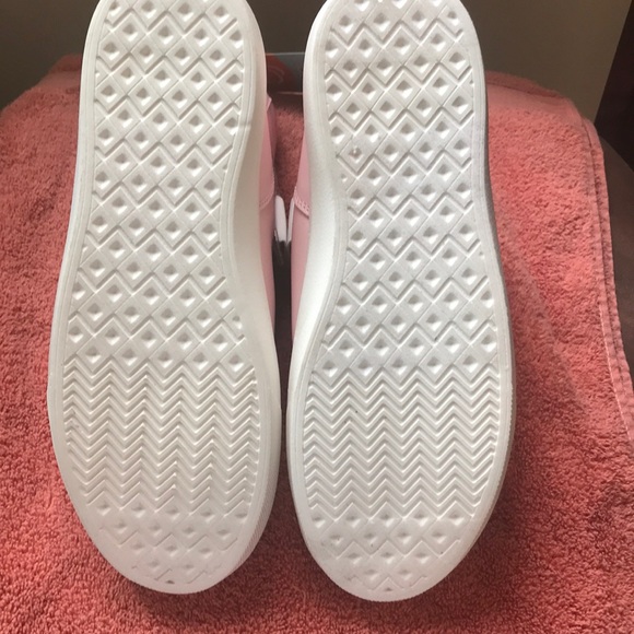 SOLD ! BareTraps Memory Foam boots - Picture 4 of 5